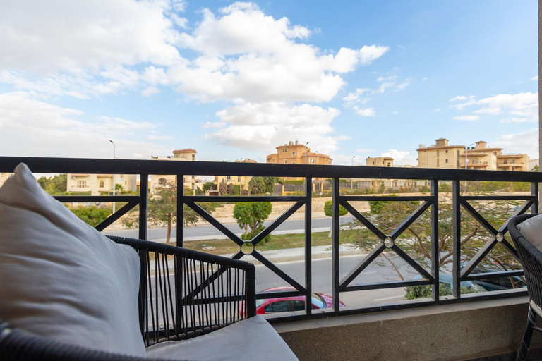Others 3, Travelholic AUC Residence, New Cairo City