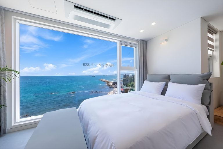 Bedroom 2, Donghae 828 ocean view Spa Pension, Donghae