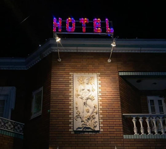 Others 4, Oasis Hotel, Honjō