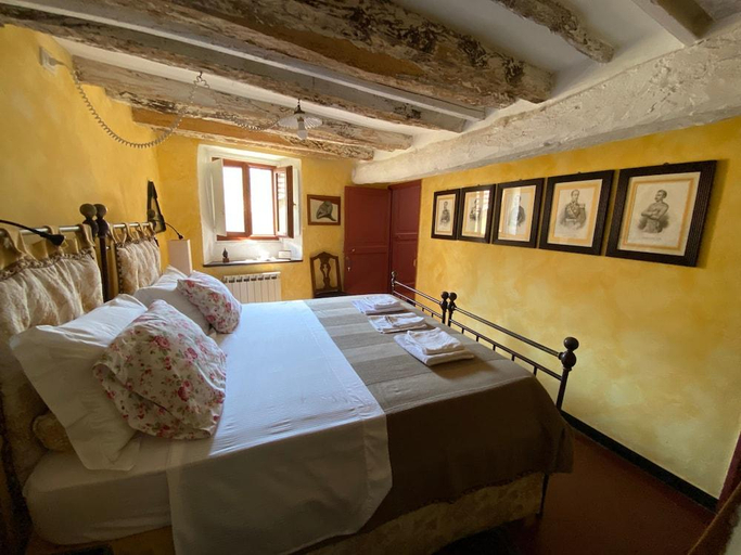 Bedroom 5, A o Soâ B&B, Genova