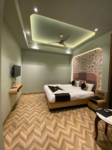 Bedroom 3, Hotel A R Residency , Thane