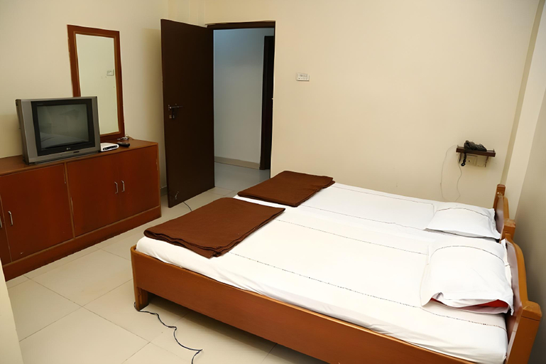 Bedroom 1, Sai sri Krishna Deluxe Lodge, Hyderabad