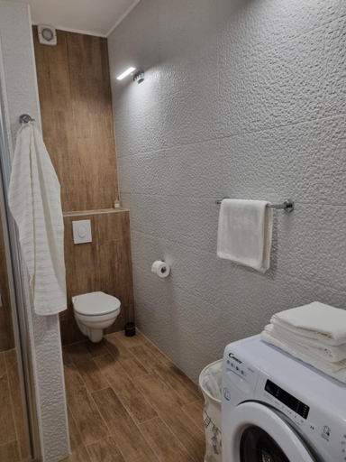 Bathroom 2, Sea View Apartments, Lumbarda