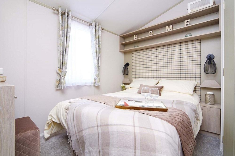 Bedroom 3, Golden Sands Holiday Park by Away Resorts, Conwy