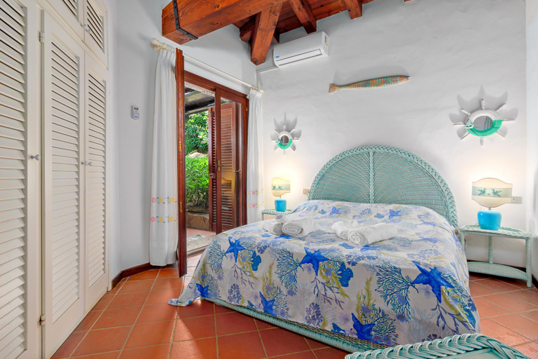 Others 5, Villa Silnis -Puntaldia, Nuoro