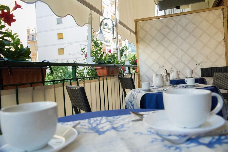 Food & Drinks 4, Sorrento Rooms, Napoli