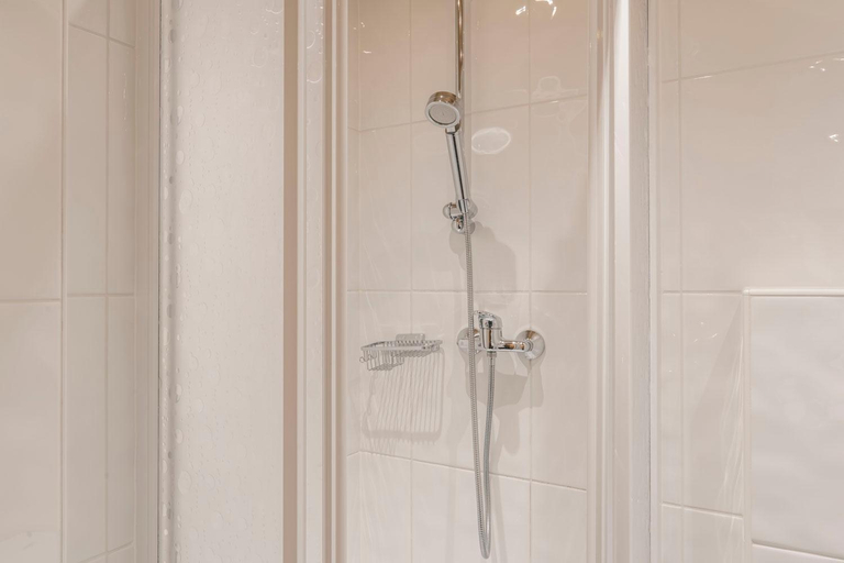 Bathroom 3, Appartements Aurikel Corso, Landeck