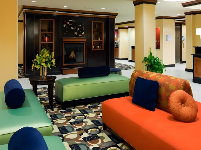 Public Area 2, Holiday Inn Express & Suites GONZALES by IHG, Gonzales