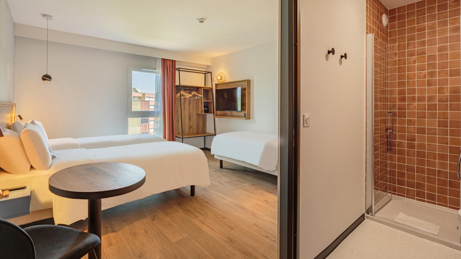 Bedroom 2, KYRIAD DAX - Saint Paul les Dax, Landes