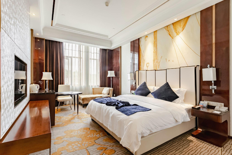 Bedroom 2, Jinfu International Hotel, Guang'an
