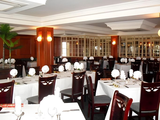 Food & Drinks 4, Majestic Five Hotel, Palapye
