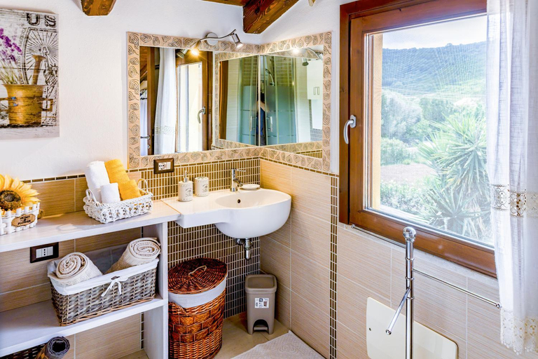 Bathroom 4, Villa Saige , piscina con idromassaggio, Sassari