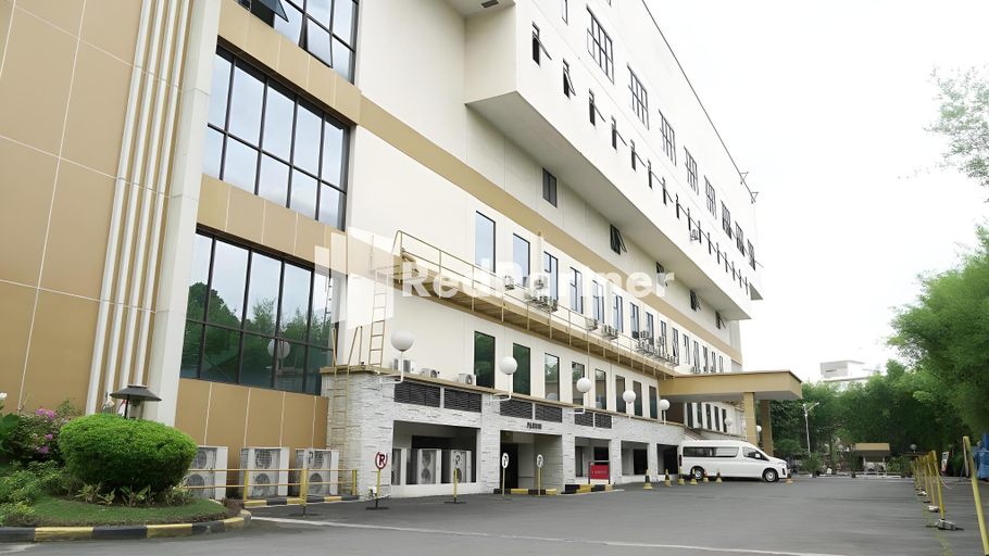 Exterior & Views 3, Selecta Hotel Medan, Medan