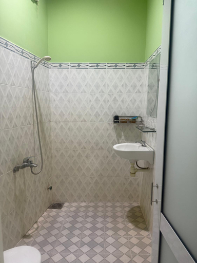 Bathroom, Anh Trang Homestay, Phan Thiết