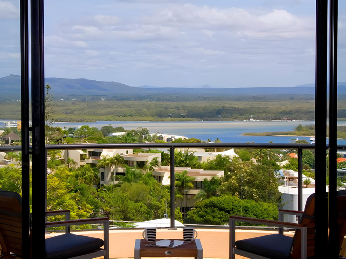Others 4, Penthouse with Incredible Views & Pool, Noosa - Noosa-Noosaville
