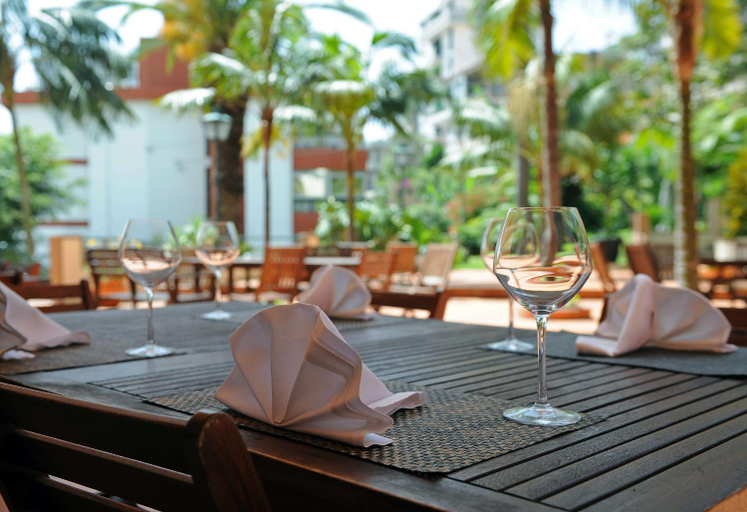 Food & Drinks 5, Florasol Residence Hotel - Dorisol hotels, Funchal