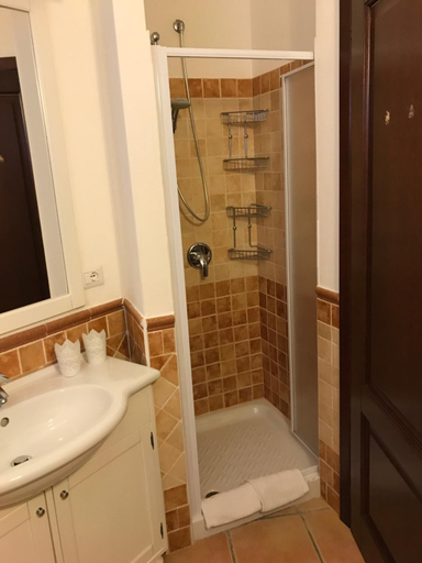 Bathroom, Residenze del Mare, Nuoro