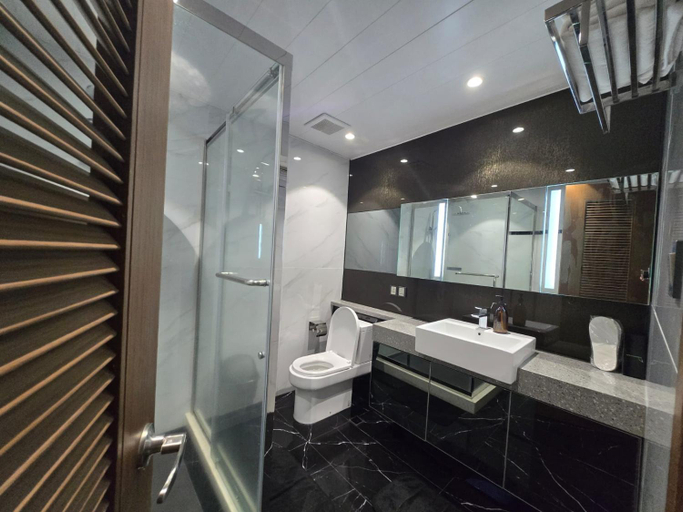 Bathroom 4, Charming Studio in One Euphoria, Mabalacat