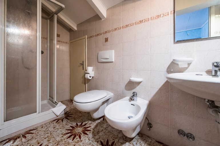 Bathroom, Albergo Monte Giove, Verbano-Cusio-Ossola
