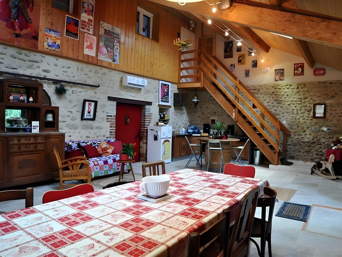 Others 3, Chambres d'hotes Les 7 Semaines, Drôme