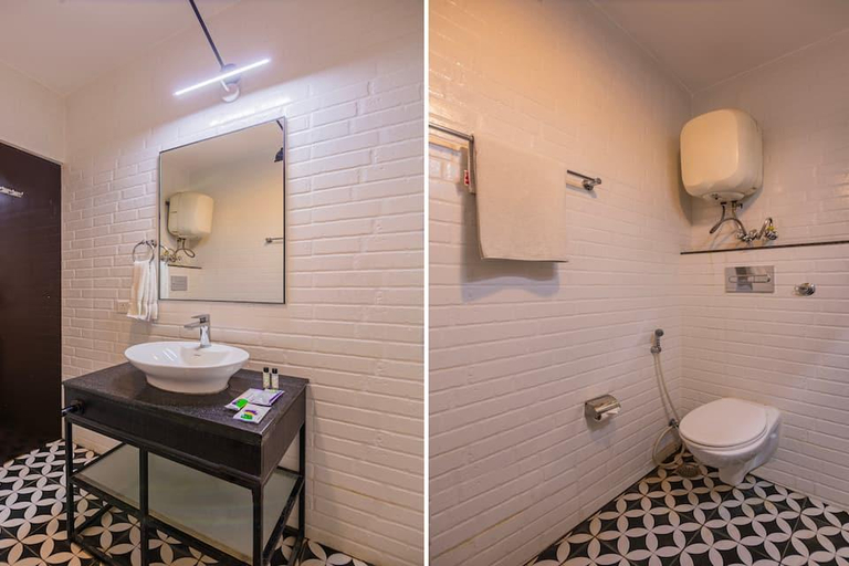Bathroom 3, Super Townhouse Sushant Lok Phase 1 Formerly Hotel Neven, Gurgaon