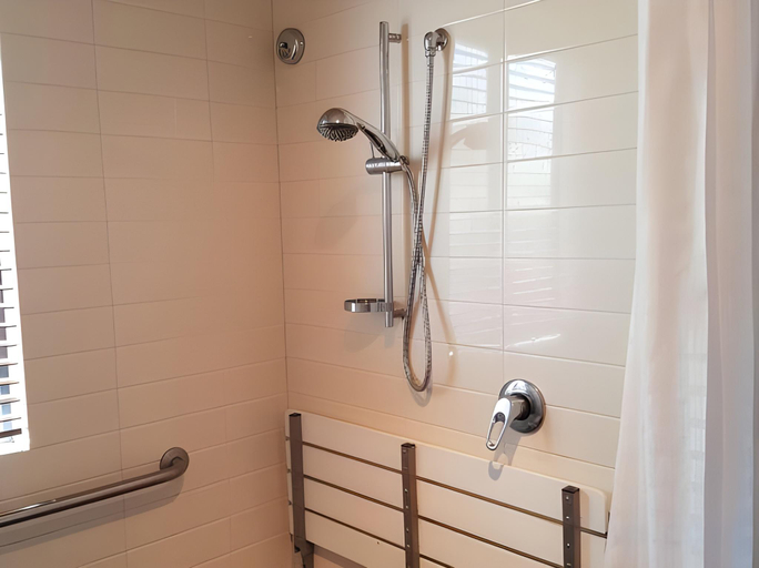 Bathroom 3, Bay Village Resort & Spa, Busselton