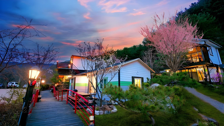 Exterior & Views 1, Gapyeong Attirance Pension, Chuncheon