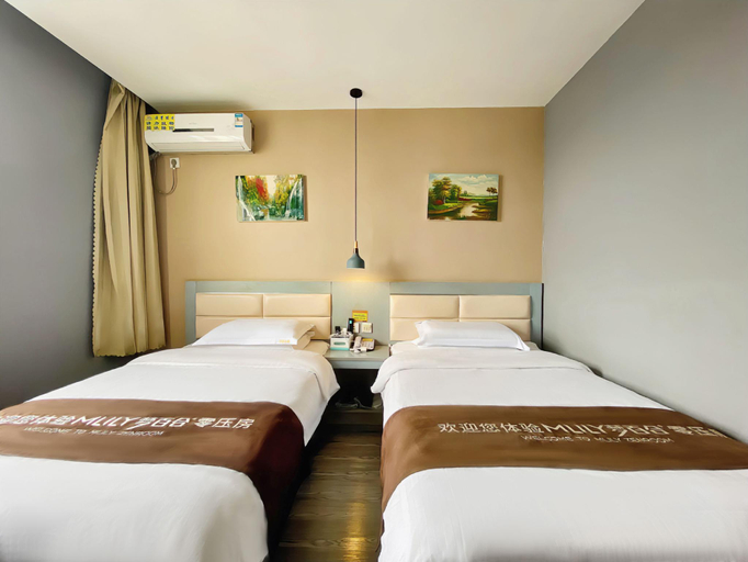 Bedroom 2, Zibo Galaxy Hotel (Zichuan Building Materials City), Zibo