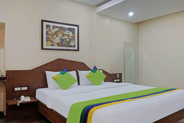 Bedroom 2, The Elite Suites, Pune