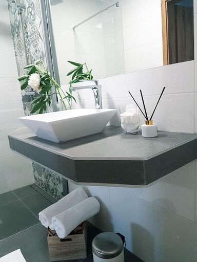 Bathroom 2, Nowe Izby, Nowy Targ