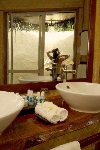 Bathroom 5, Aitutaki Lagoon Resort & Spa (Adults Only), Aitutaki