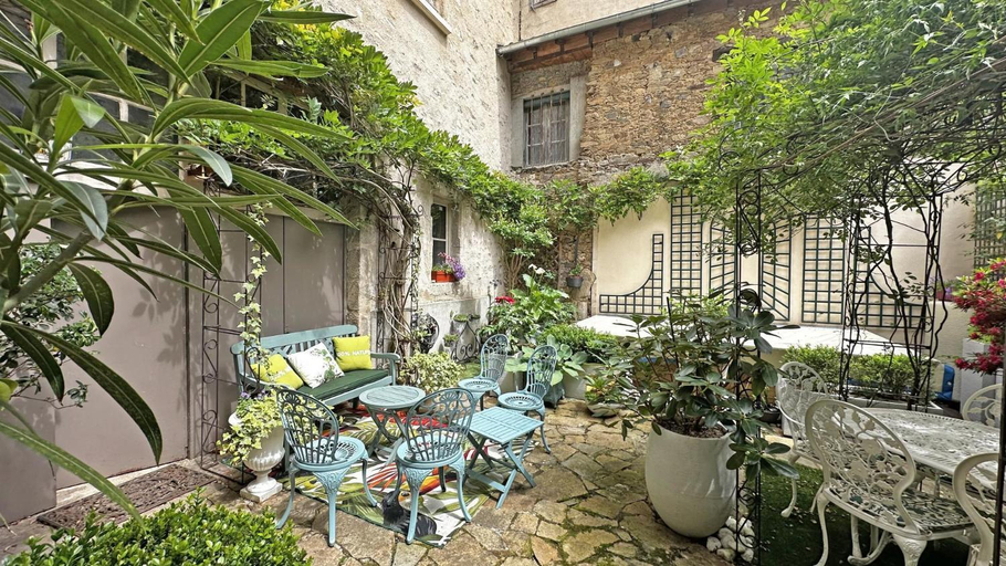 Others 4, Maison gay lussac, Haute-Vienne