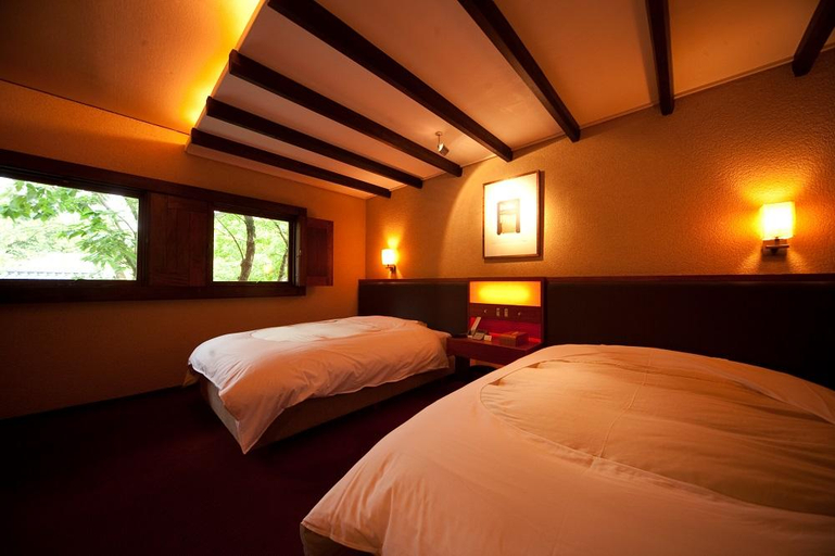 Bedroom 4, Yufuin Onsen Sanso Murata, Yufu
