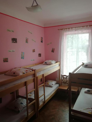 Bedroom 2, NewPlay Hostel, L'vivs'ka