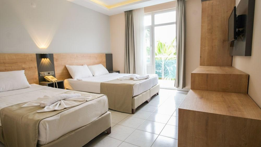 Bedroom 2, Alanya Risus Park Hotel, Alanya