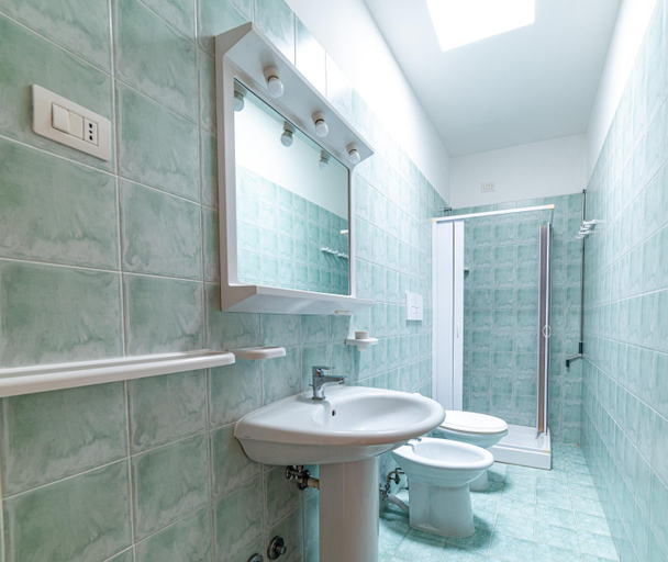 Bathroom 3, VILLAGGIO LE DIOMEDEE, Foggia