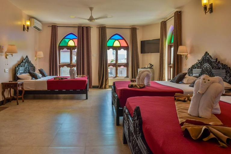 Bedroom 4, Tembo Palace Hotel, Mjini