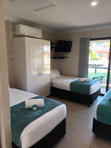 Bedroom 5, Golden Beach Holiday Park, Caloundra - Caloundra S.