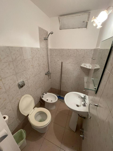 Bathroom, Habitaciones Dona Lina, Santa María