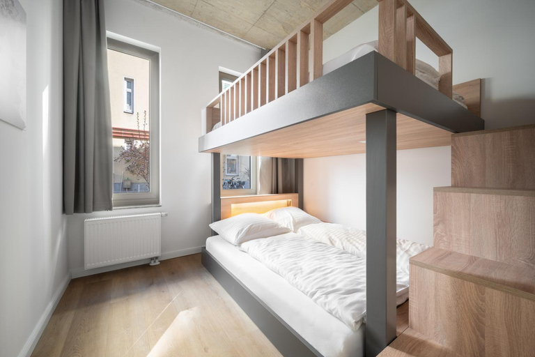 Bedroom 3, Homaris Apartments Isartor, München