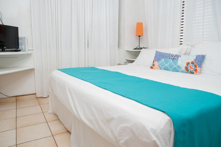 Bedroom 3, Hotel Neptuno Refugio, Boca Chica