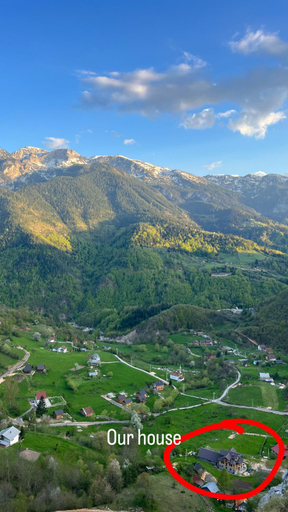 Others 3, Bujtina Kacaku, Peć
