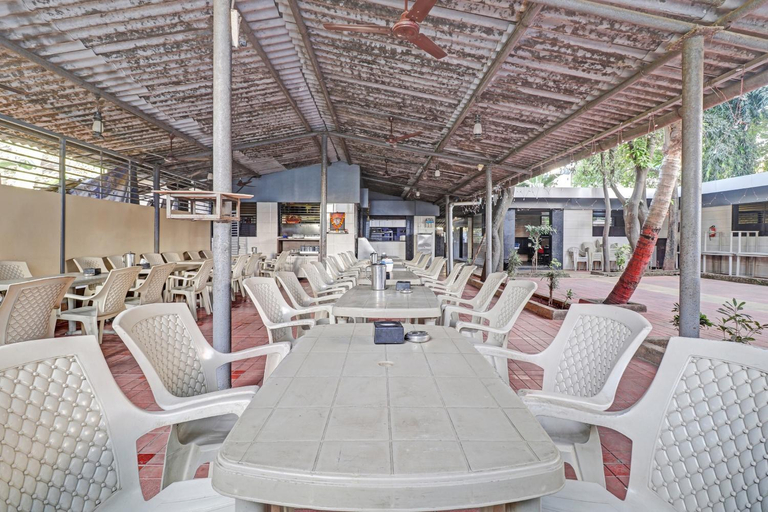 Food & Drinks 4, Townhouse Vandana Residency, Thane