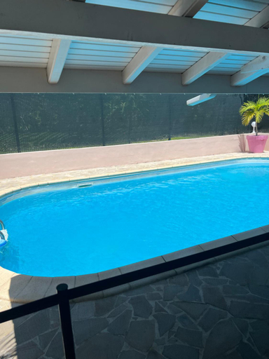 Others 5, La Villa Mussanda avec piscine, Baie-Mahault