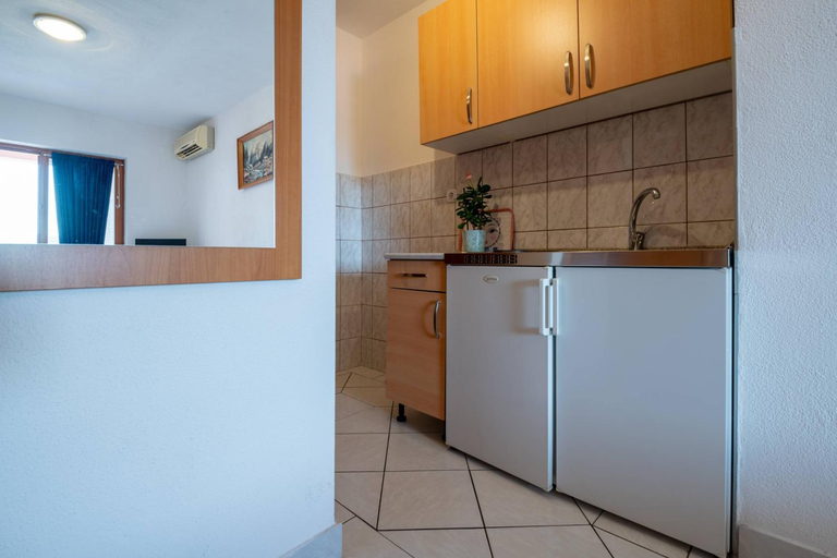 Others 5, Villa Nikola, Herzegovina-Neretva