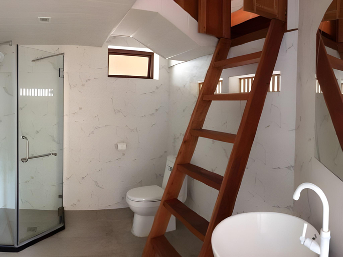 Bathroom, Anilao Awari Bay Resort, Mabini
