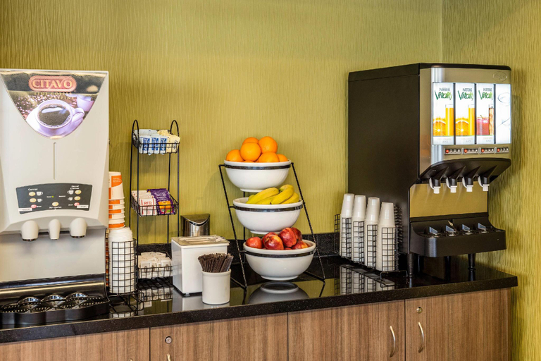 Food & Drinks 4, Comfort Inn Truro, Colchester