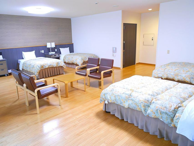 Others 4, Yuki Lodge, Hiroshima