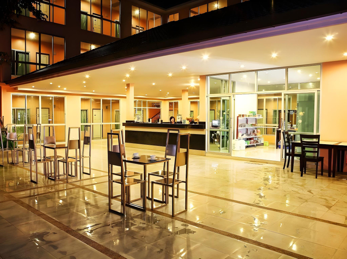 Food & Drinks, The Victory Hotel, Mae Sai