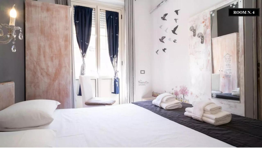 Bedroom 5, Domus Ferruccio, Roma